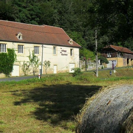 Le Village Des Glycines Carsac-Aillac Екстериор снимка