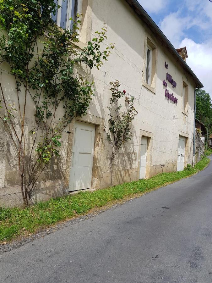 Le Village Des Glycines Carsac-Aillac Екстериор снимка